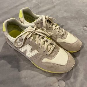 New Balance Sneakers